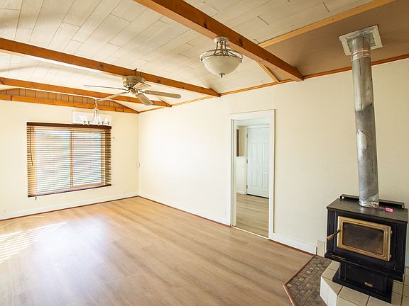 4th image of 9888 Gorgonio Rd