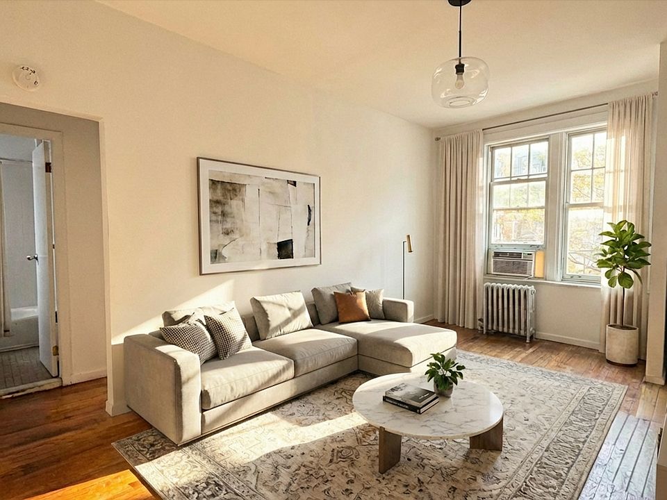 1st image of 172 Waverly Pl APT 3