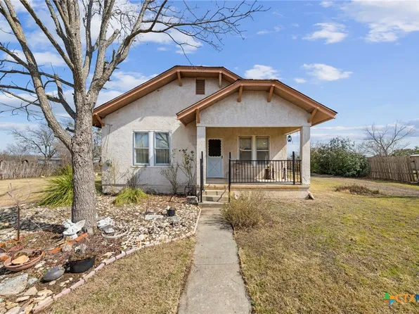 401 S Love Ave, Florence, TX 76527