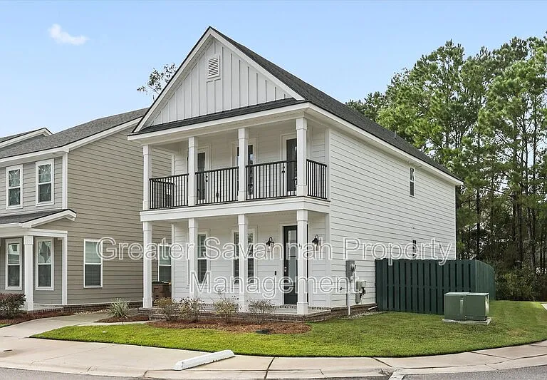 45 Grove Park Dr — Photo 2