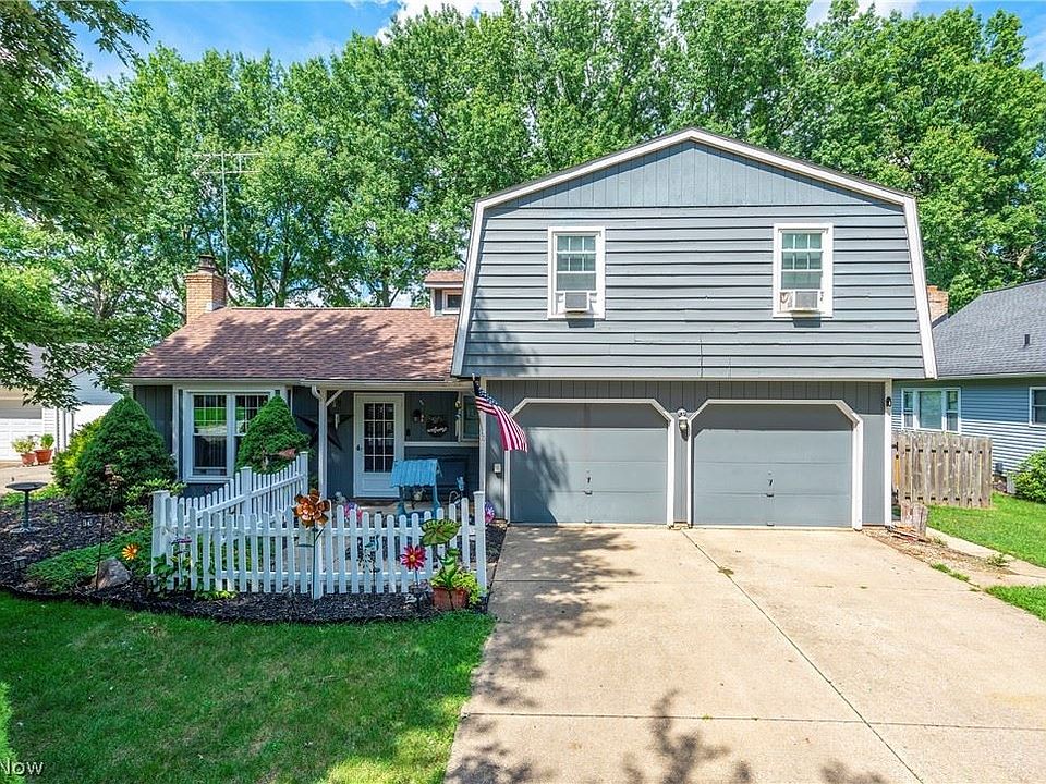 1st image of 323 Southwood Dr