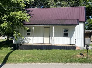 110 N Commerce St, Adams, TN 37010