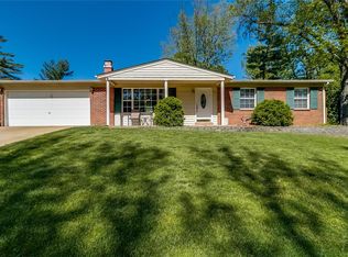972 Sandstone Dr, Saint Louis, MO