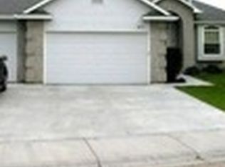451 Bitterbrush Ave, Nampa, ID 83686