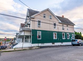 558 Seybert St, Hazleton, PA 18201