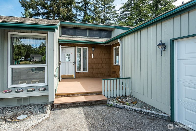 5th image of 1985 Cascade View Drive