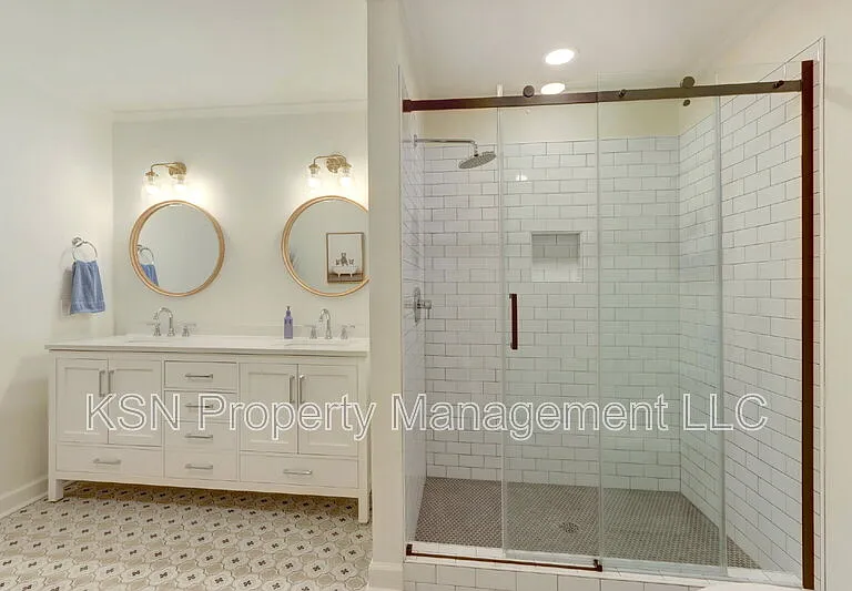 1804 Georgia Ave — Photo 19