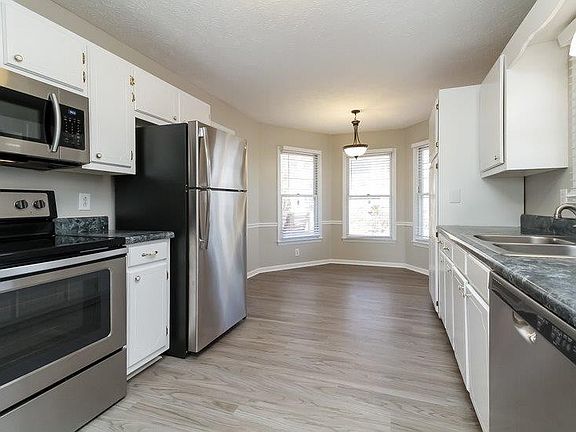 5th image of 108 Saint Christopher Dr