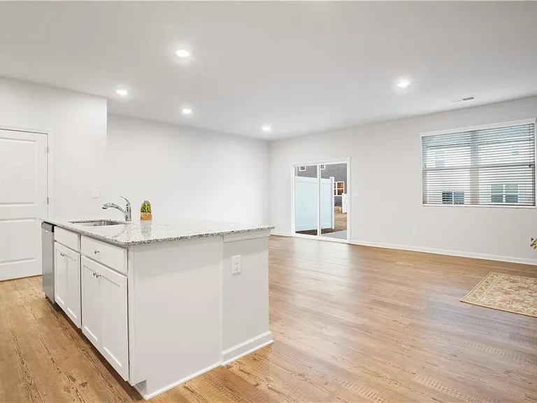 5332 Melbourne Ln — Photo 6