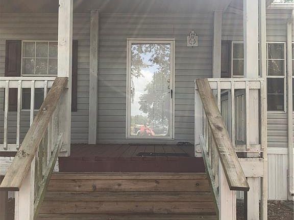 2nd image of 615 N Romero St