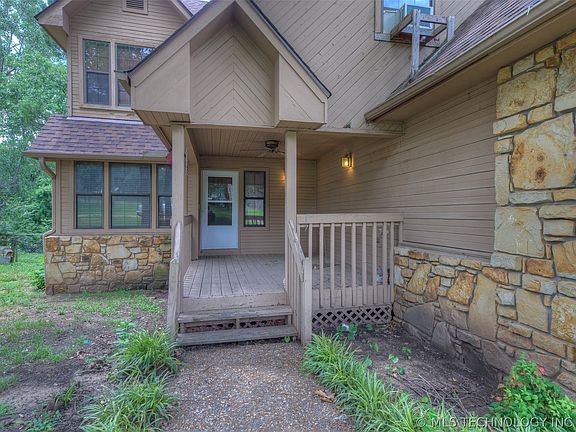 3rd image of 3508 S Rolling Oaks Dr