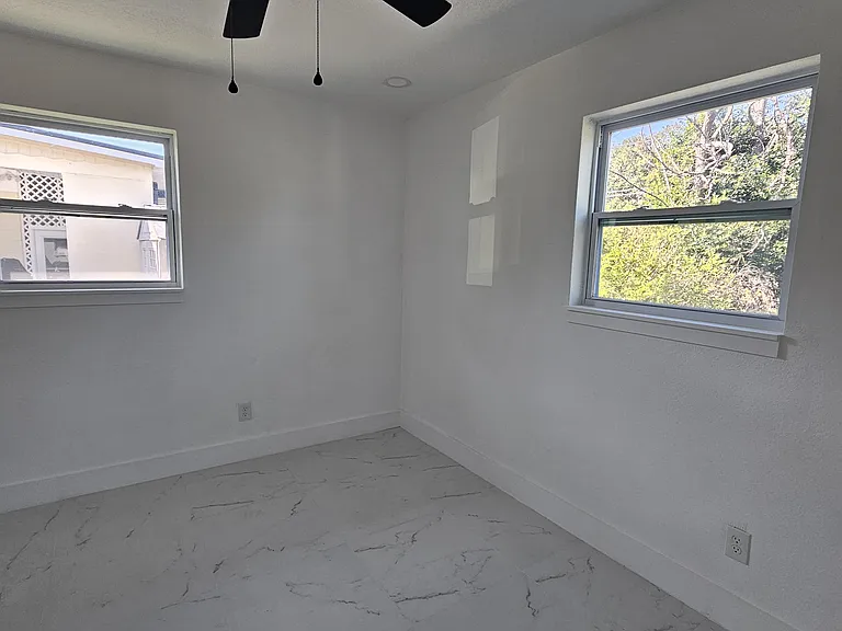 6309 Rockaway St — Photo 9