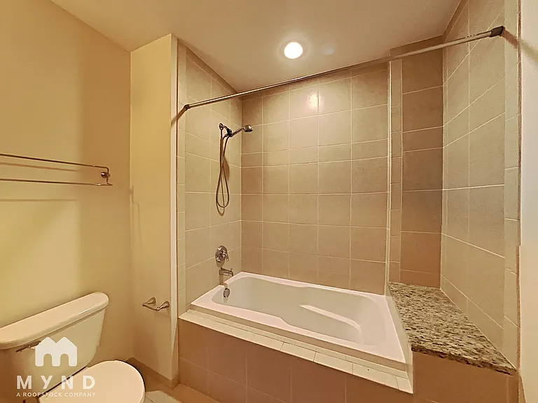 1080 Peachtree St NE #1406 — Photo 15
