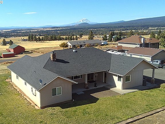 3rd image of 36 Adams Loop Rd