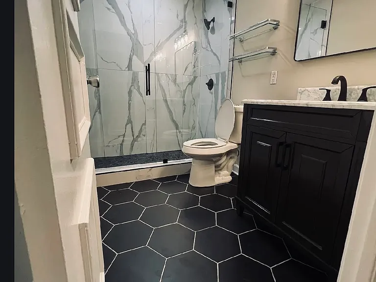 655 Riverside Dr #806A — Photo 6