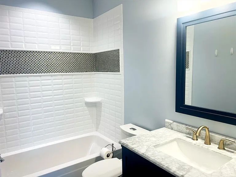 10 S Mason St #6 — Photo 13