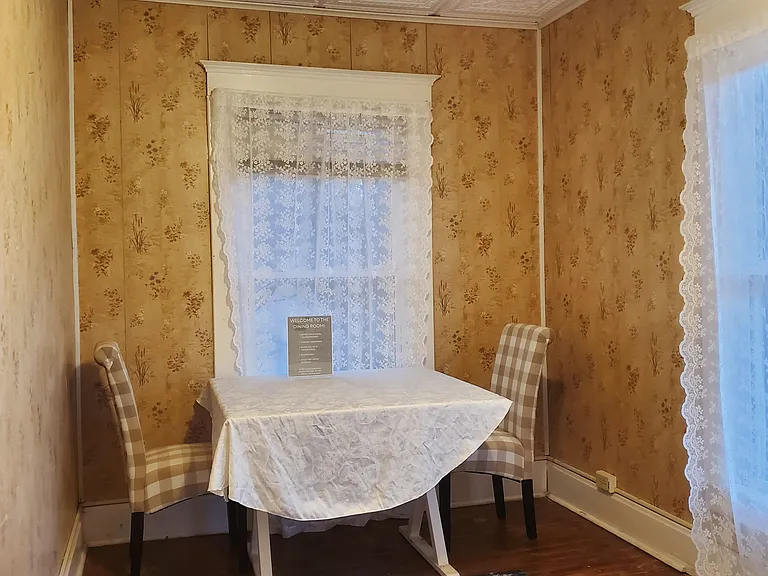 423 E Noble Ave #2 — Photo 9