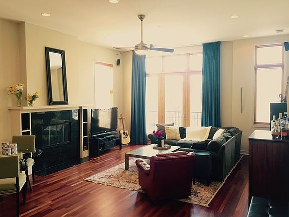 4th image of 865 N Wood St #3