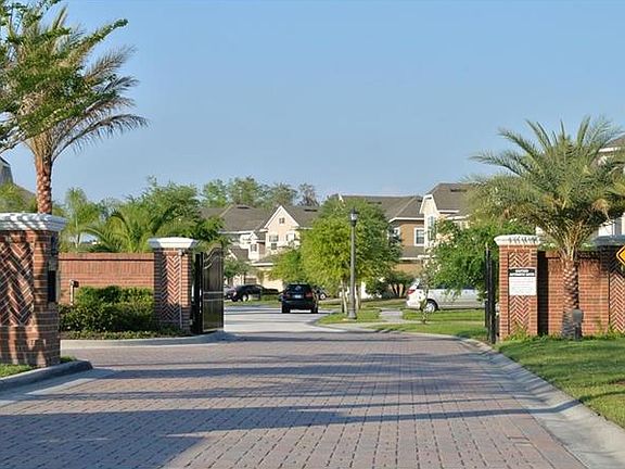 2nd image of 16369 Tudor Grove Dr