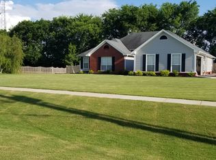 142 Crab Apple Rd, Huntsville, AL 35811