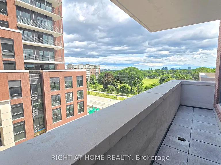 4010 Eglinton Ave W #520 — Photo 14