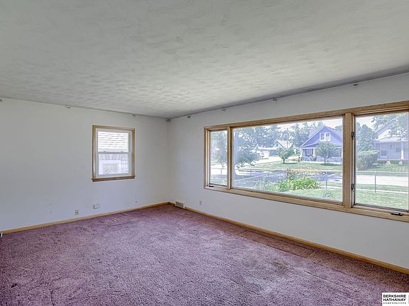 5th image of 3943 U St