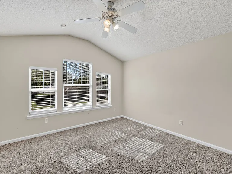 9205 Redtail Dr — Photo 25