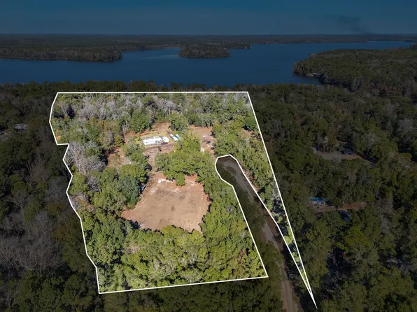 17776 Larkin Ct E, Tallahassee, FL 32310