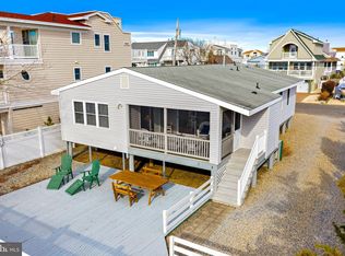 18 E 27th St, Brant Beach, NJ 08008