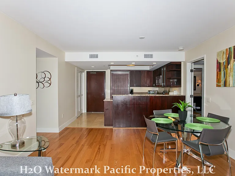 1551 Ala Wai Blvd — Photo 3