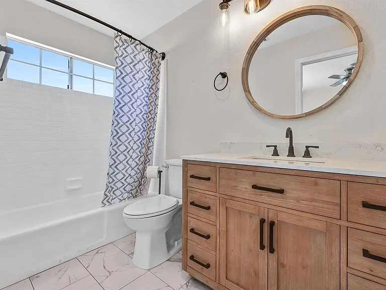 203 N Lucia Ave #3 — Photo 9