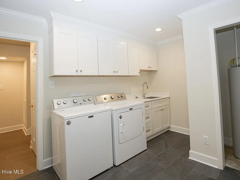 131 Racquet Ln — Photo 54