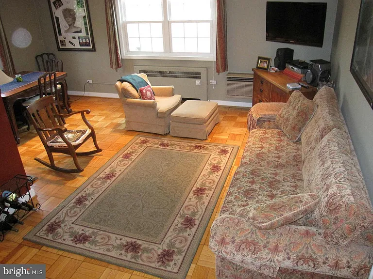 4374 N Pershing Dr #43744 — Photo 9