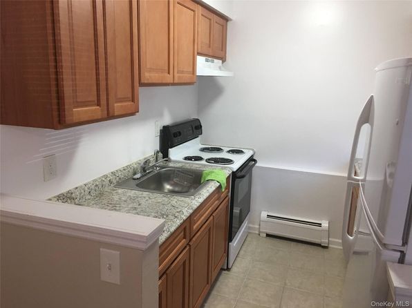 20 Peddler Hill Rd APT 2002