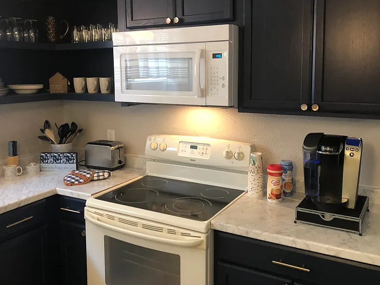 628A Leach St #628A — Photo 3