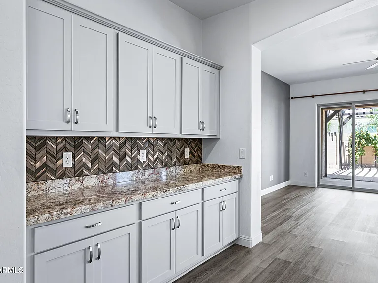 10218 E Bergeron Ave — Photo 13