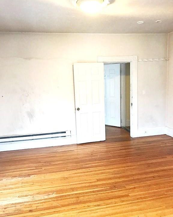 2nd image of 53 Elm Ave #2