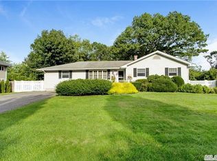 25 Washington Ave, Port Jefferson Station, NY 11776