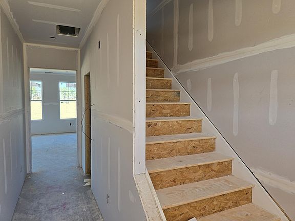 4th image of 1035 Mizuno Drive
