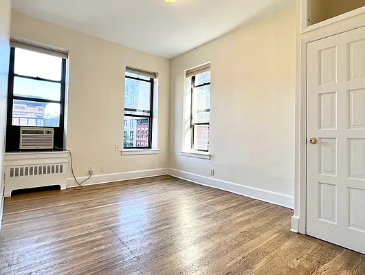Rented by Compass | media 2