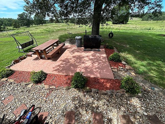 4th image of 258 County Road 593a