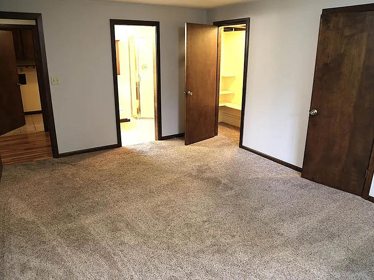 4725 NW Sonja Pl — Photo 12