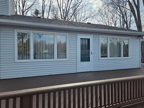 228 Driftwood Cir, Prudenville, MI 48651