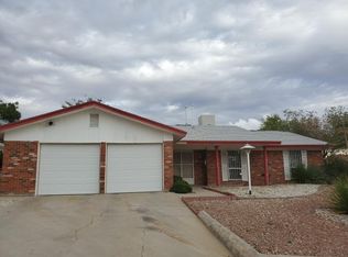 10717 Sombra Verde Dr, El Paso, TX 79935