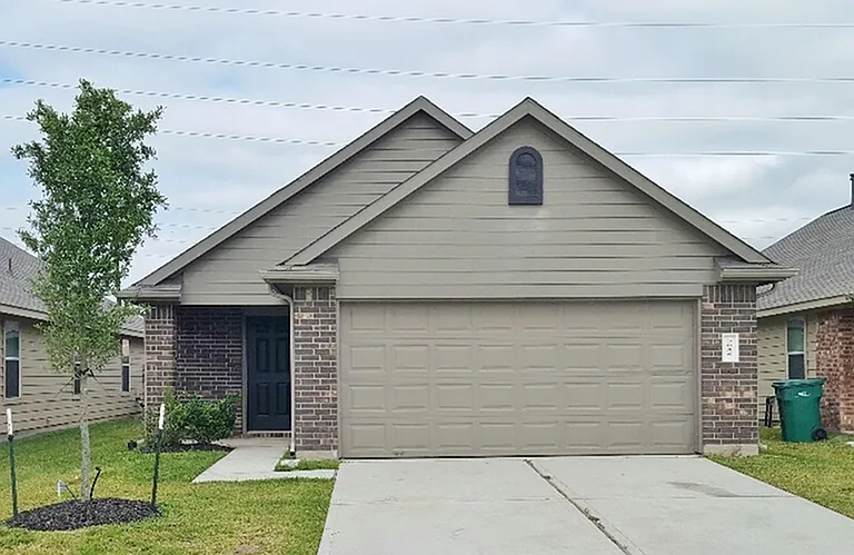 5635 Long Arbor Ln — Photo 1