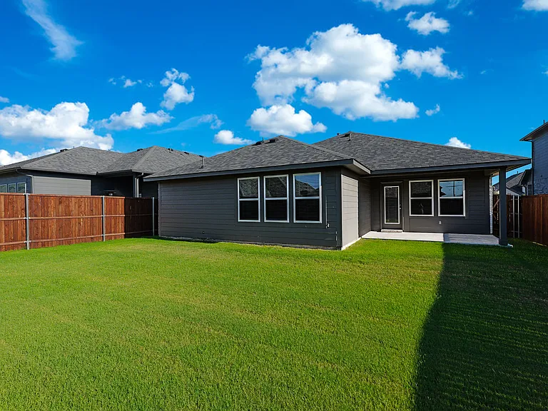 704 Rusty Spurs Pl — Photo 19