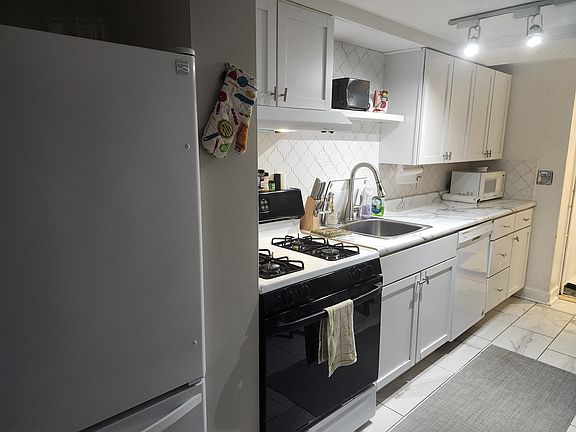 2nd image of 21617 Lake George Blvd NW