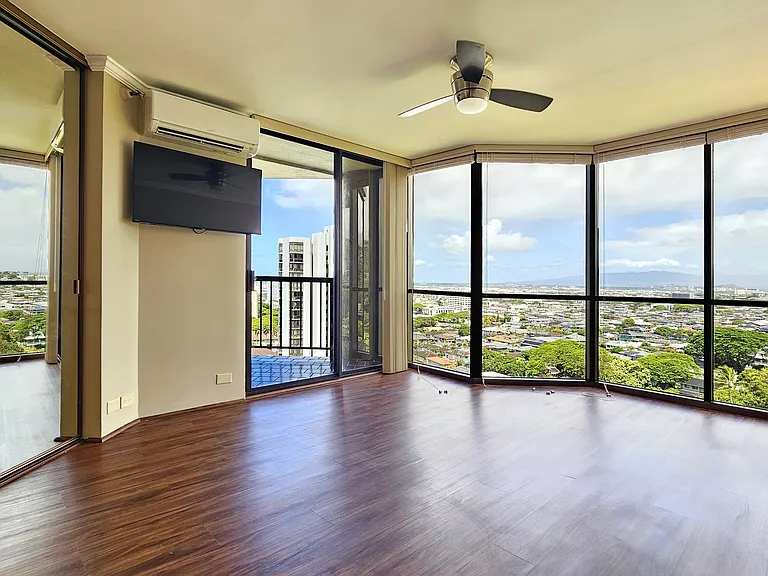 2101 Nuuanu Ave #I1204 — Photo 12