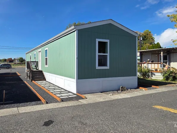 928 Warner Ave Trailer 8, Lewiston, ID 83501