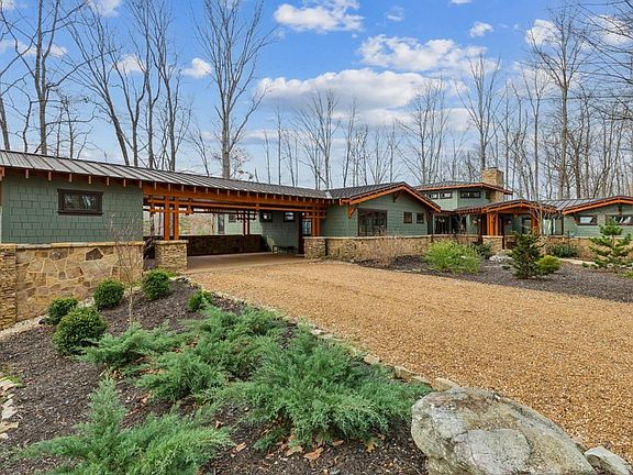 2nd image of 394 Myers Point Rd